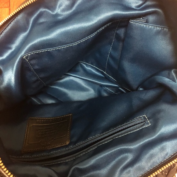 Coach Black Handbag - Picture 6 of 7